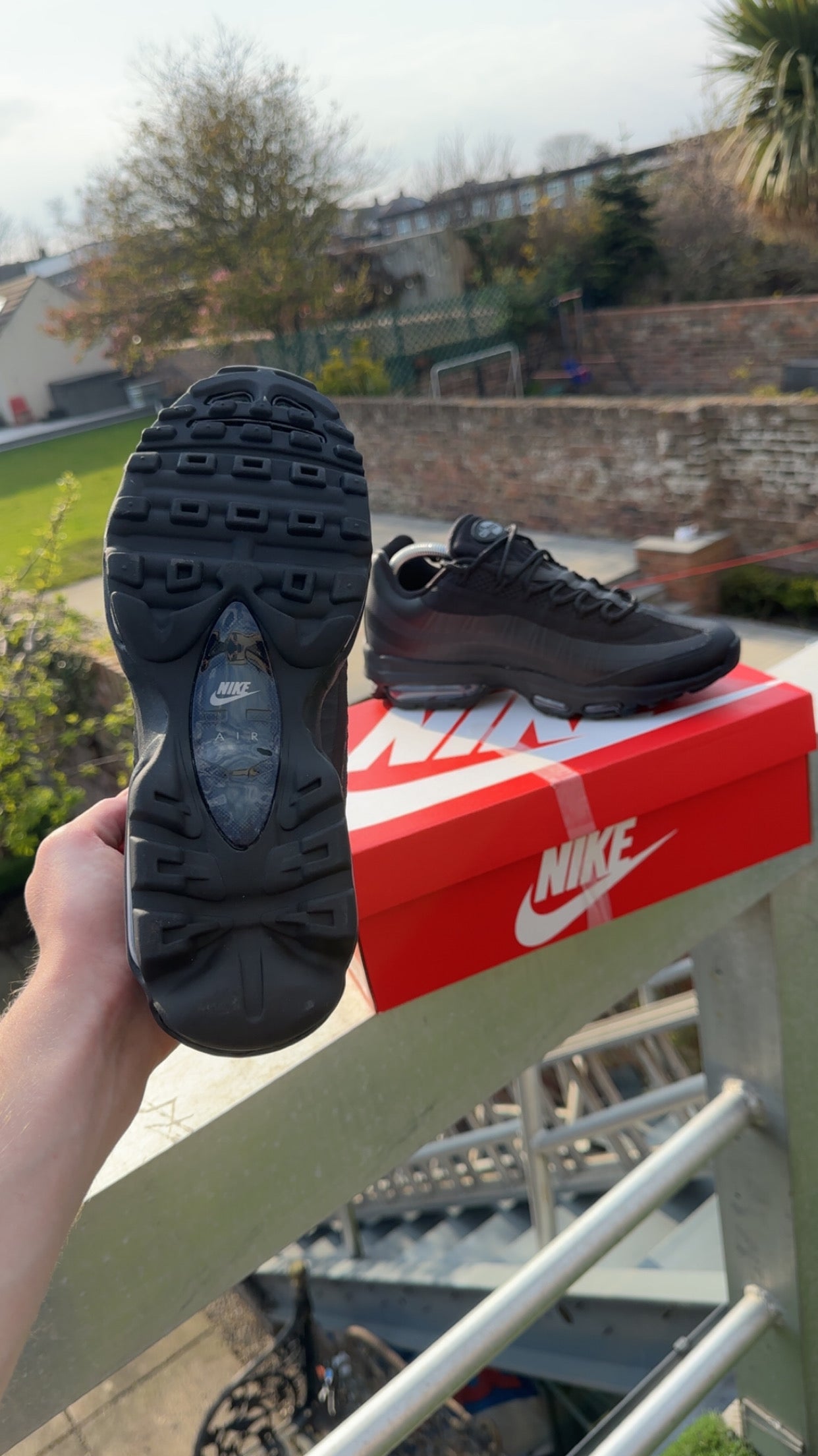 Nike air max 95 ultra triple black