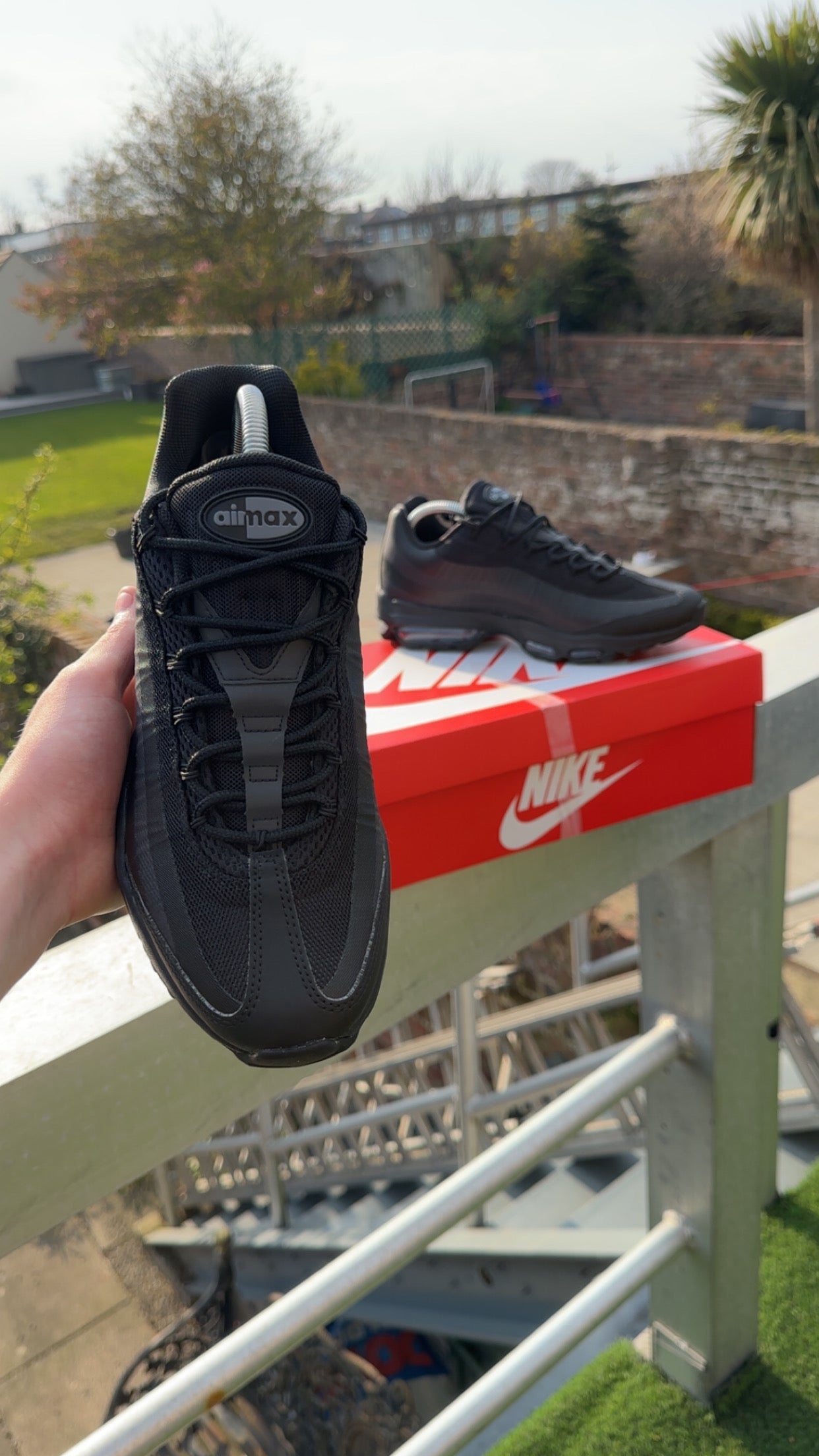 Nike air max 95 ultra triple black