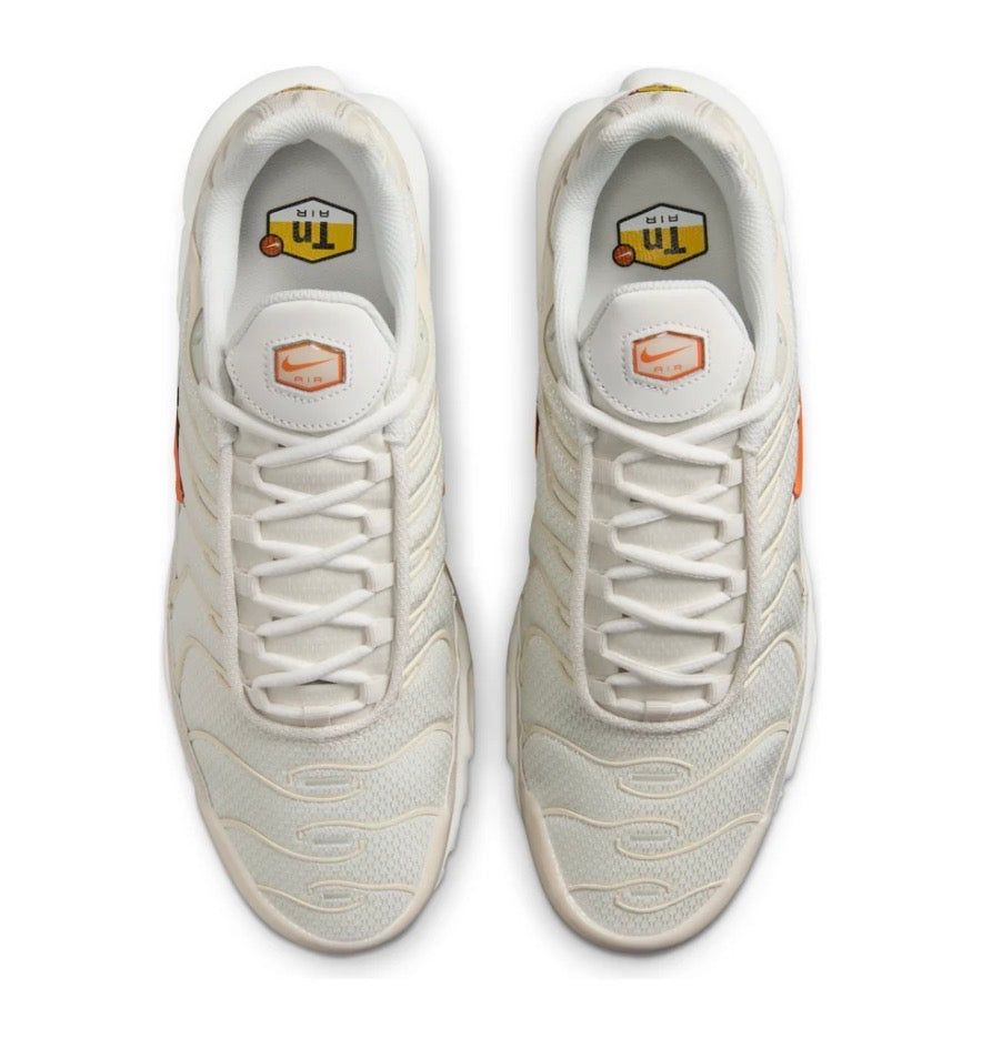 Nike air max plus "Phantom safety orange"