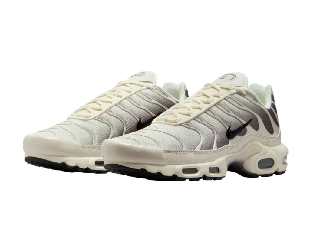 Nike air max plus "Light orewood"