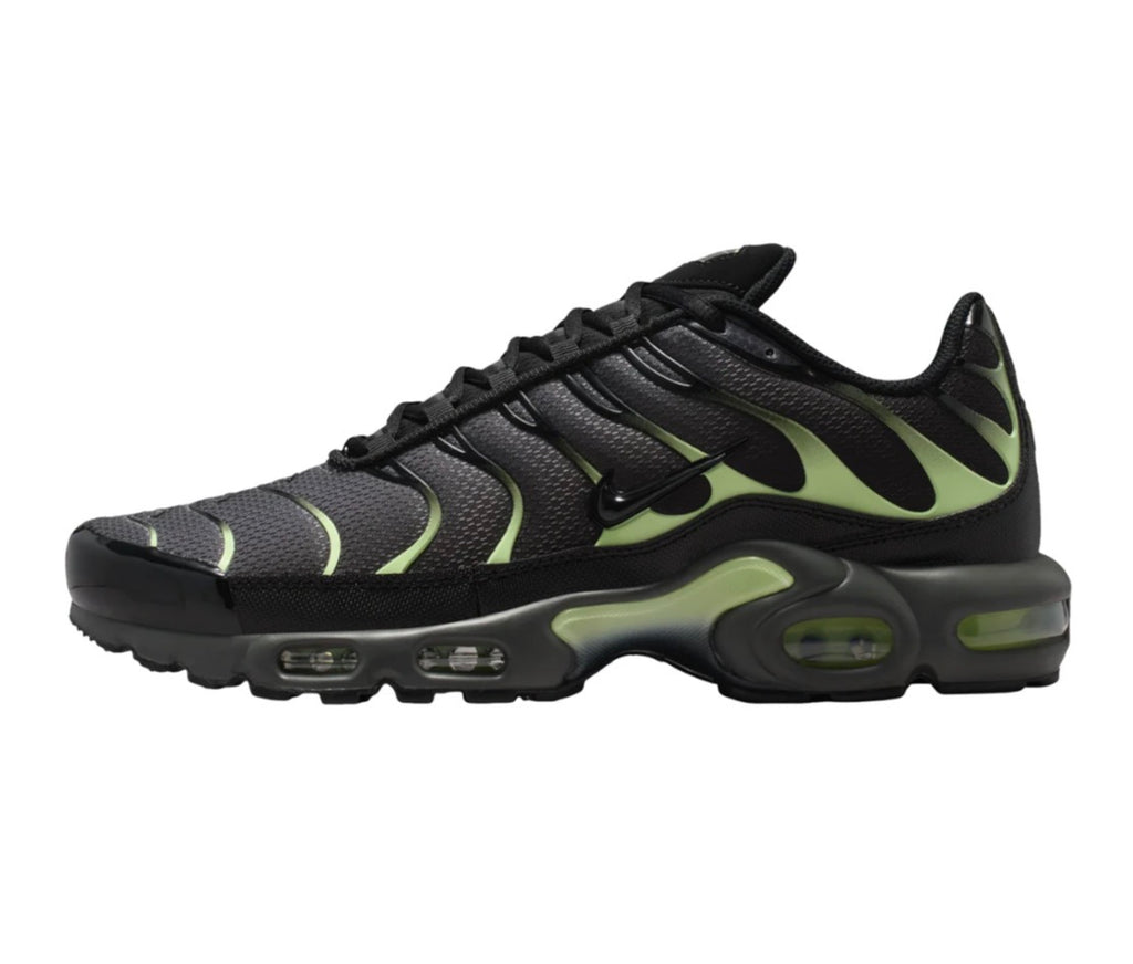 Nike air max plus "Light liquid lime"