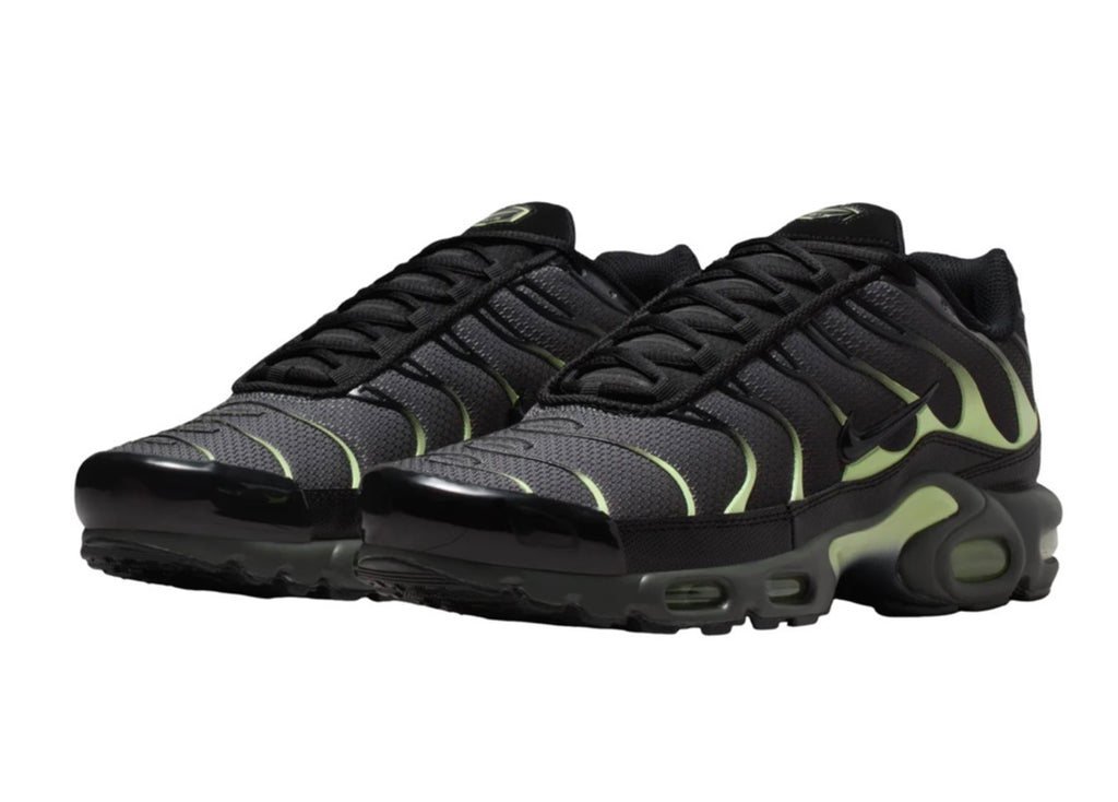 Nike air max plus "Light liquid lime"