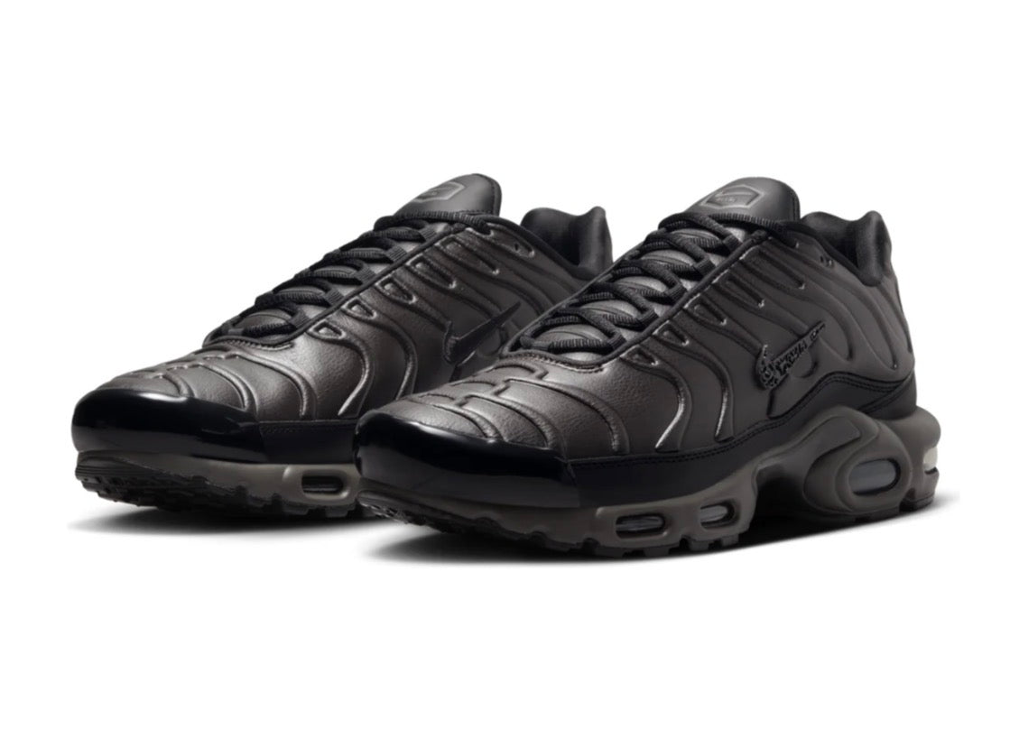Nike air max plus "Black tea Petra brown"