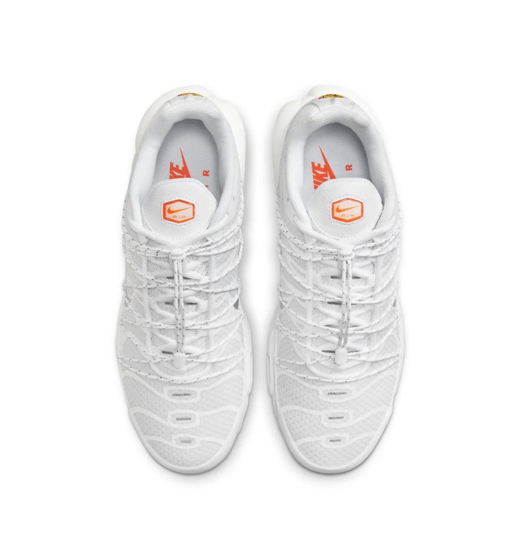 Nike air max plus utility "white safety orange"