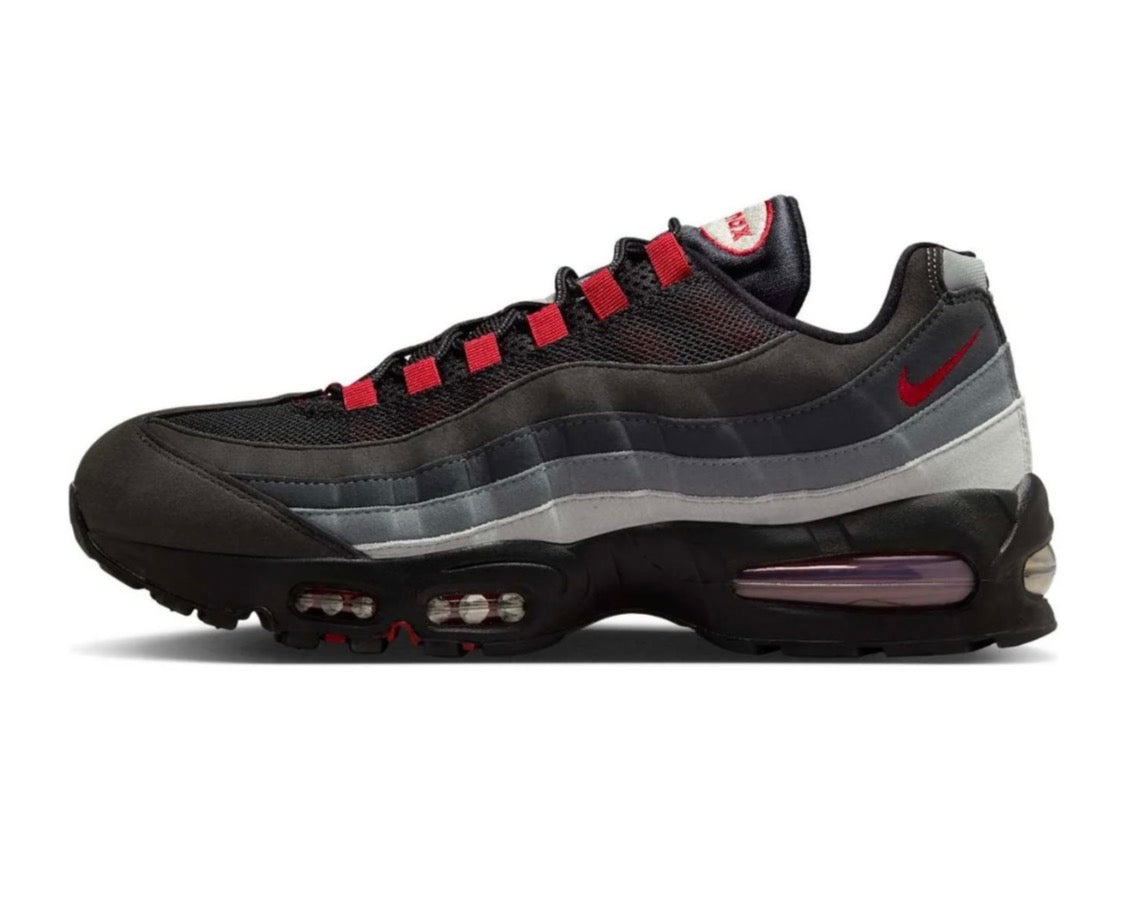 Nike x Liverpool F.C air max 95 big bubble "Black gym red"