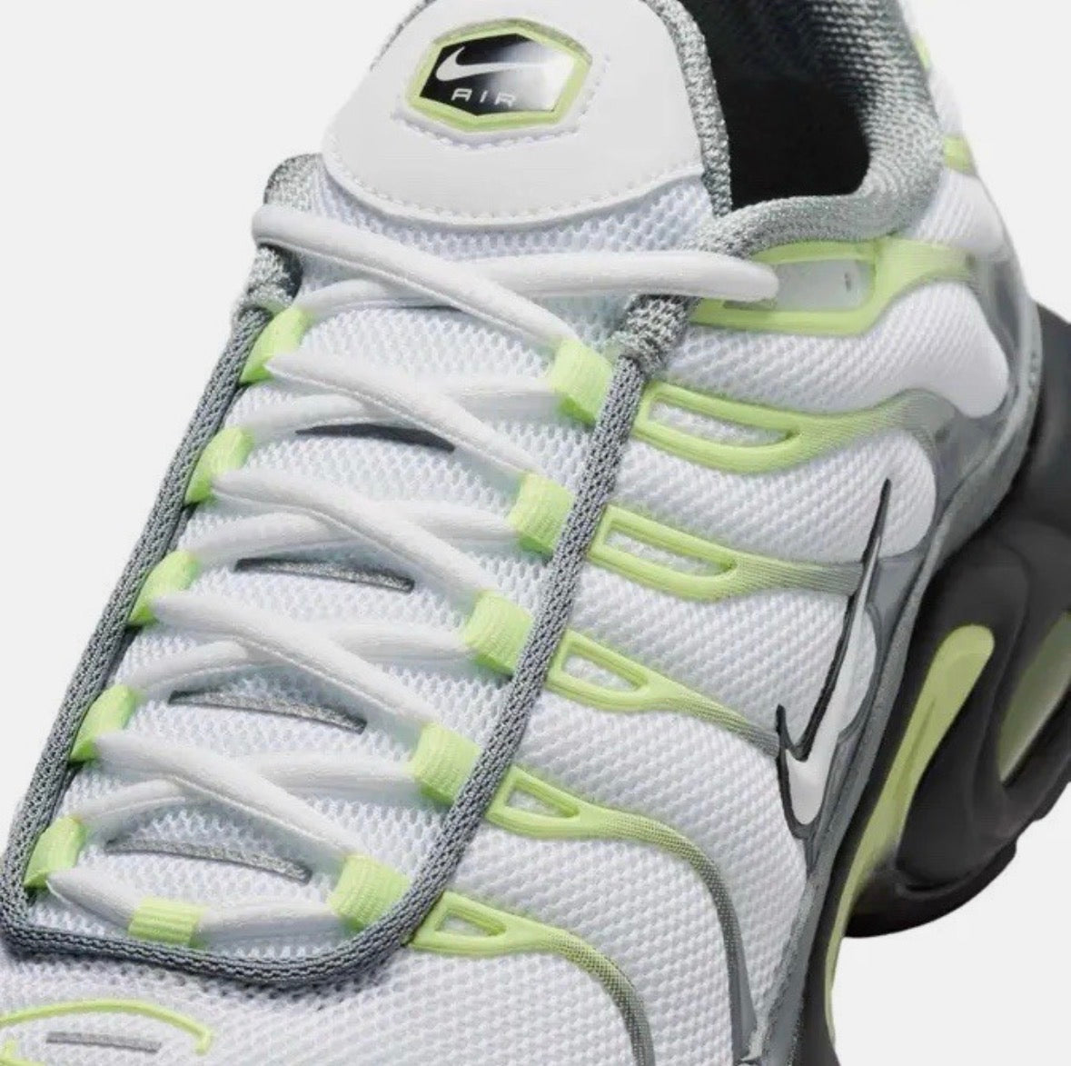 Nike air max plus "White liquid lime"