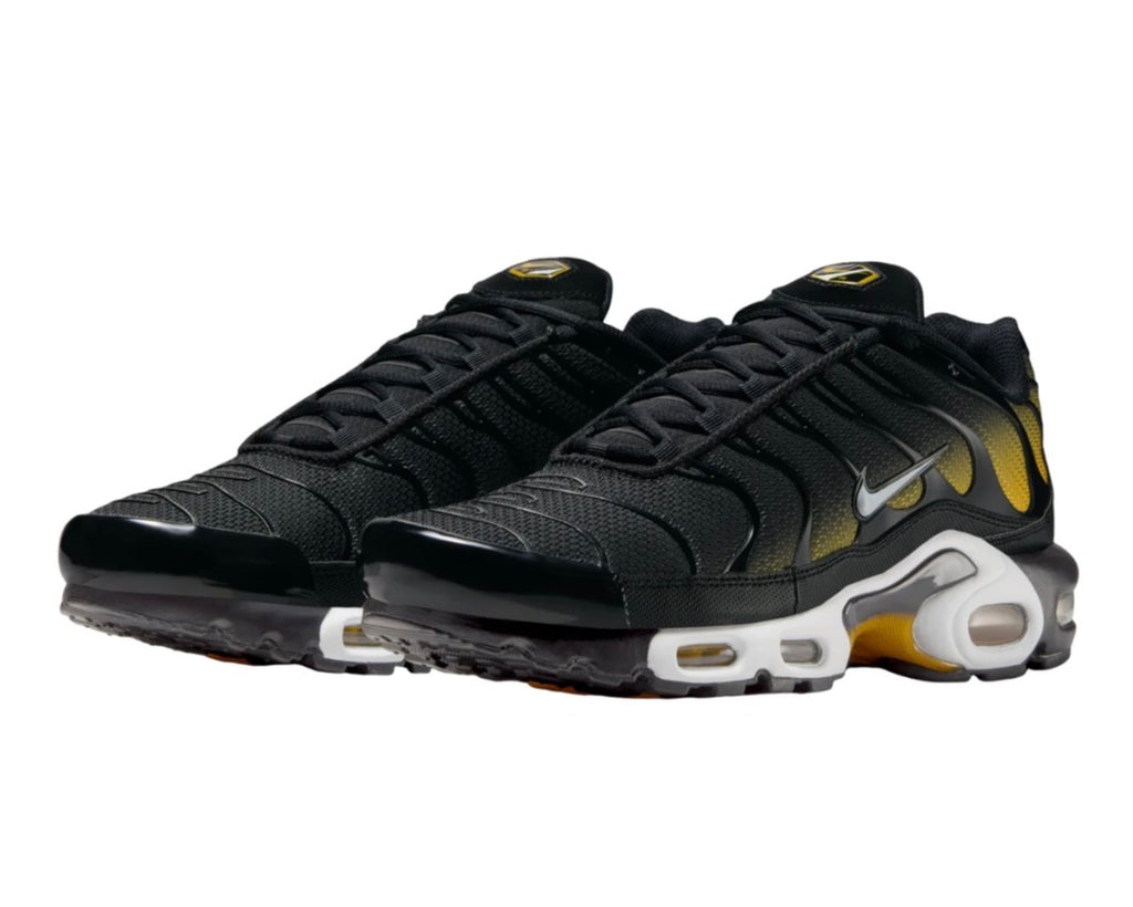 Nike air max plus "Black university gold"