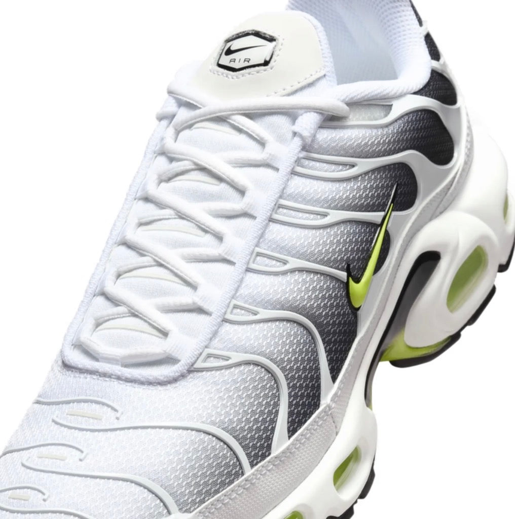 Nike air max plus "White black volt"